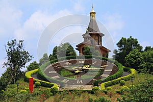 Floristic Clock in the Swiss Village