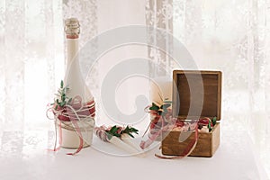 Floristic wedding box and champagne decorations