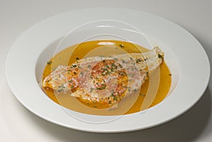 Flounder Baked in Paprika and white Wine