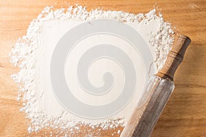 Flour and battledore photo