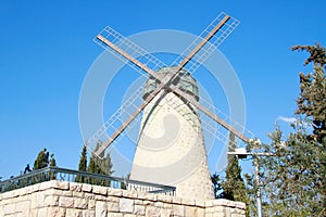 Flour mill to wind photo