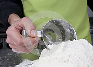 Flour sieve