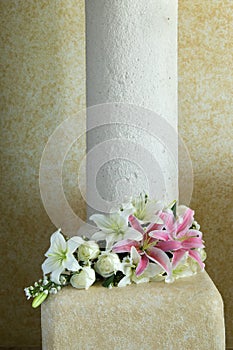 Flower Bouquet on Elegant Pillar