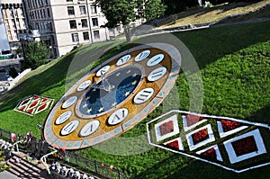 Flower clock in the center of Kyiv