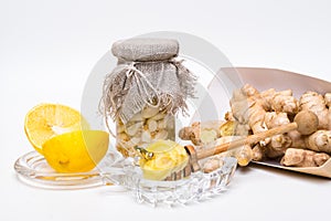 Honey, garlic, lemon and ginger - natural medicine, healthy food
