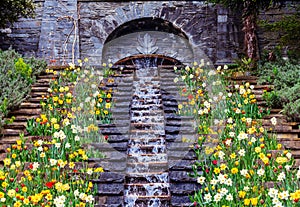 Flower water cascade