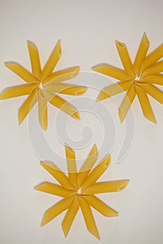 Flowers formed of pennette pasta