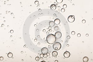 Flowing champagne bubbles