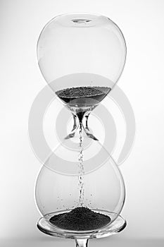 Flowing hourglass