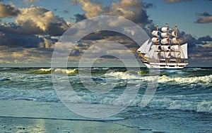 Flowing with sea sailing-ship