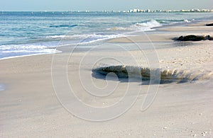 Flowing tide at the gulf of mexico