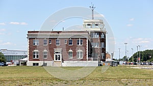 Floyd Bennett Field, Art Deco building of former main terminal and control tower, side view, New York, NY, USA