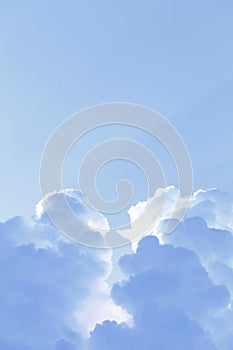 The light and shadow of the clouds in the sky