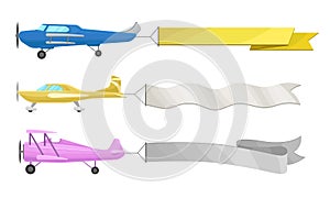 Flying Airplanes with Fluttering Empty Banner Vector Set