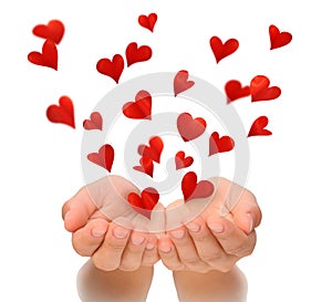 Volador corazón adjunto manos de mujer joven Día de San Valentín felicitaciones de cumpleanos 