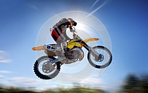 Flying moto