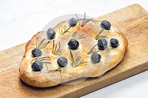 foccacia with black olives and rosemary