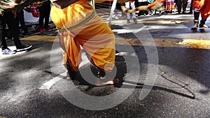 Focus leg Kavadi dancer move