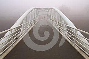 Nebbia sul ponte 