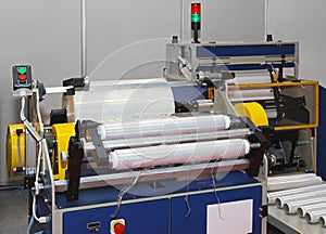 Foil packing machine