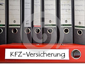 Folder car insurance in german