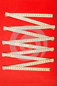 Folding Ruler in a Zig-Zag Pattern