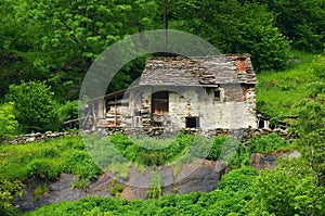 Fondo house photo