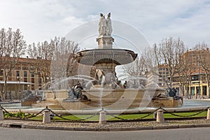 Fontaine de la Rotonde Aix photo