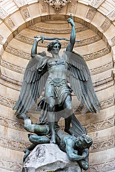 Fontaine Saint-Michel,  by the architect Gabriel Davioud, a monumental fountain located in Place Saint-Michel in the 6th