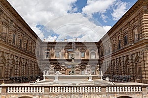 Fontana del Carciofo, Palazzo Pitti, Florence, Italy