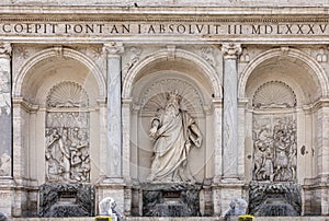 Fontana dell`Acqua Felice, Rome