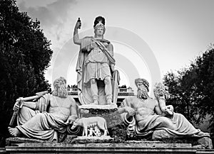 Fontana della Dea Roma