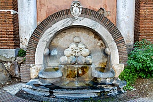 Fontana delle Palle di Cannone photo