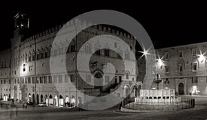 Fontana maggiore perugia 2