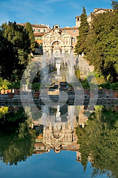 Fontane del Nettuno at tivoli photo