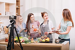 Food blogger teach healthy diet culinary courses
