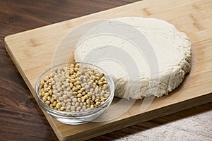 Food : Bowl of Soybeans and Tofu on Wooden Background