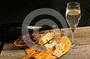 Food pairings for a french wine tasting event