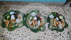 Food served in patravali