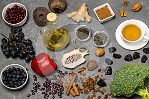 Food sources natural antioxidants