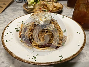 Food - Spaghetti aglio e olio with spicy tuna