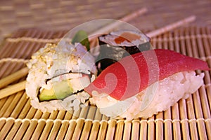Food: sushi & maki