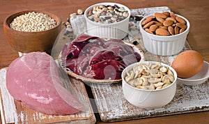 Foods with Selenium on wooden board