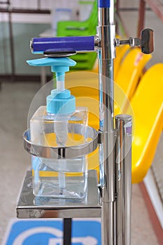 Foot pedal alcohol gel dispenser to reduce touchless