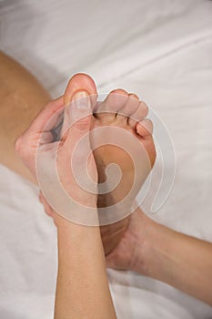 Foot reflex zone massage