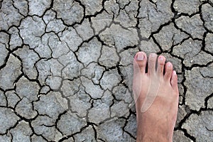 Foot walking droughts ground