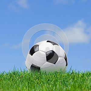 Fotbal tráva a nebe 