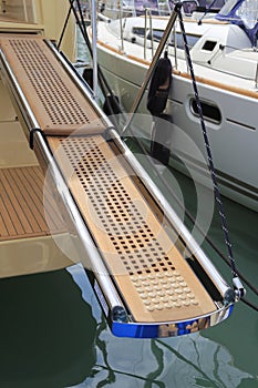 Footboard of yacht