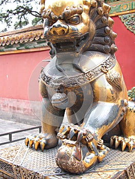 Forbidden City guardian dragon