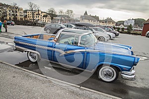 1956 ford fairlane crown victoria